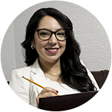 Mtra. Julia Verónica Armenta Arce